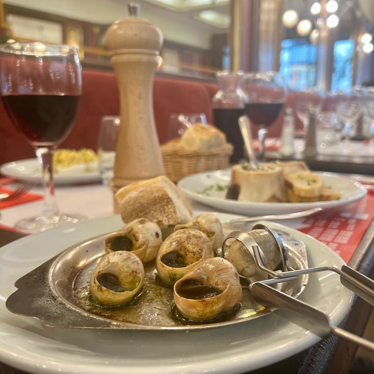 Post Instagram Escargot Le Petit Bouillon Alcide